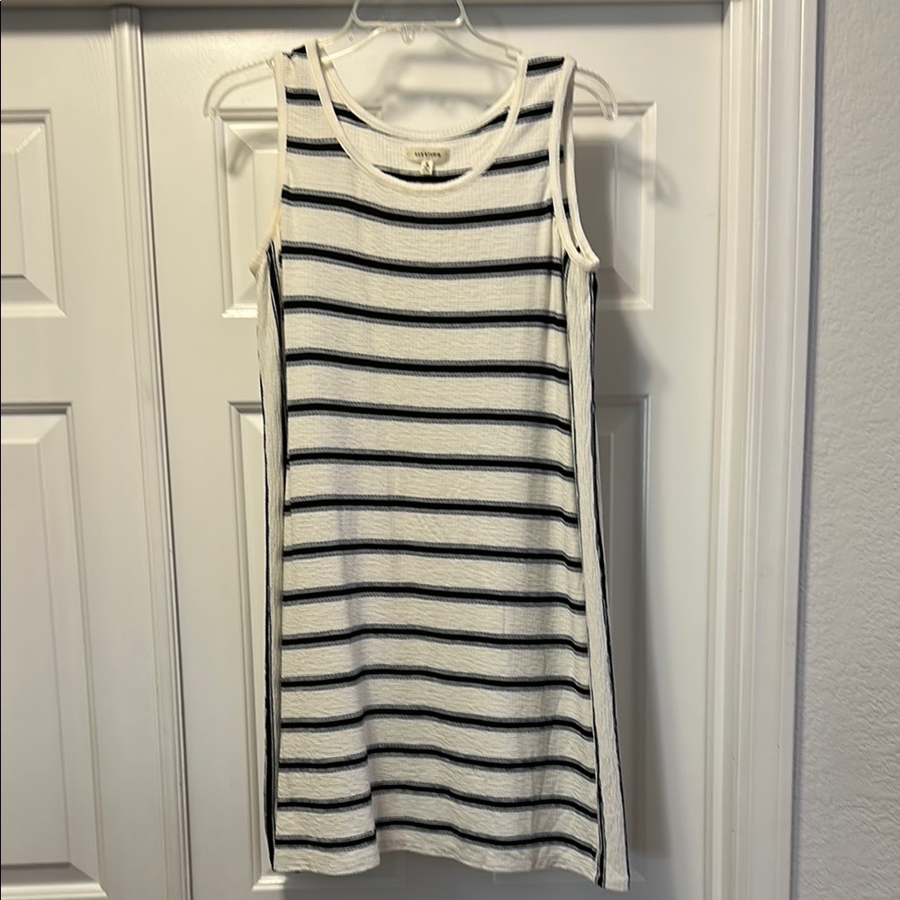 Max Studio White and Blue Asymmetrical Sheath Dress